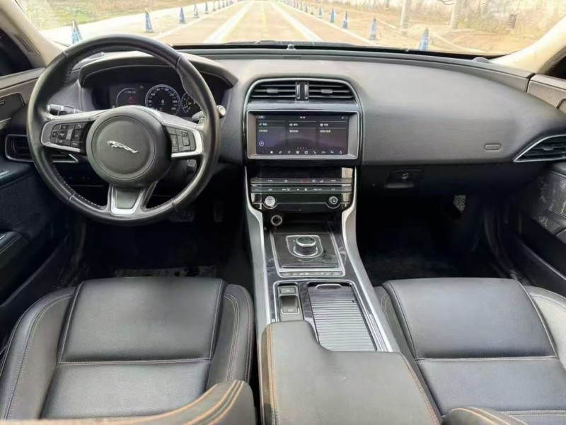 菏泽19年捷豹XEL6