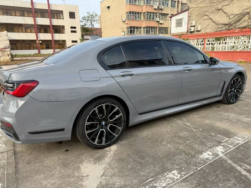 枣庄19年宝马7系8