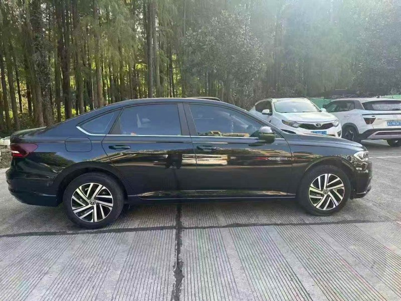 湖州22年大众朗逸3