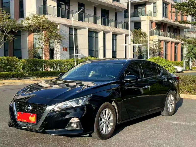 广州21年日产天籁6