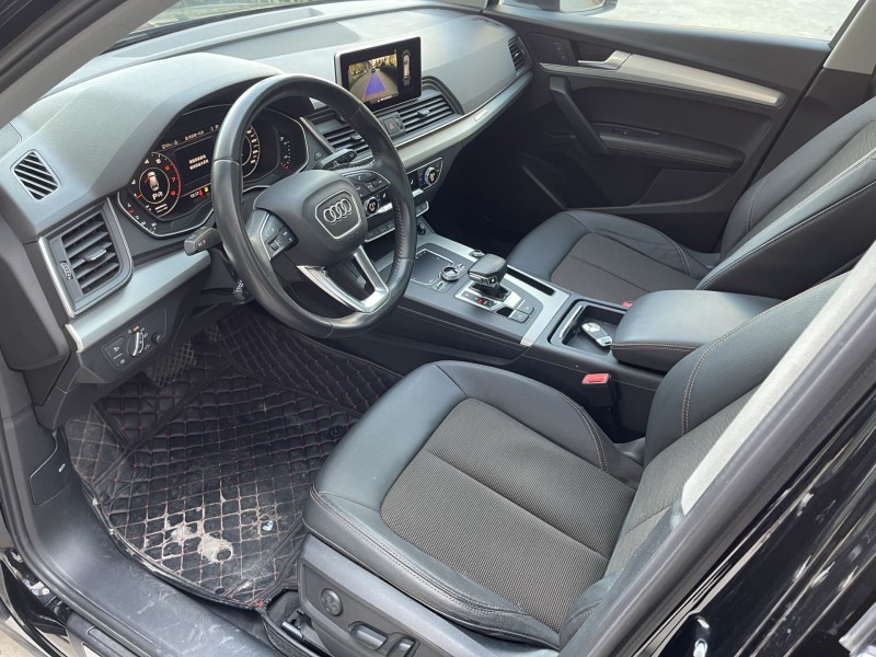 济宁19年奥迪Q55