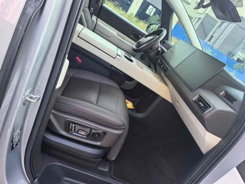 承德24年理想mega4