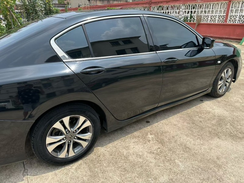 枣庄14年本田雅阁8