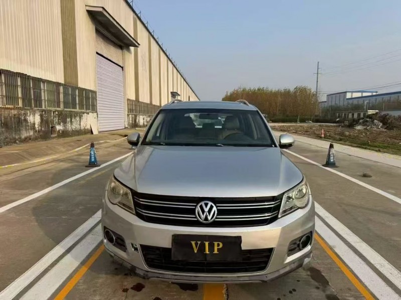 菏泽12年大众途观1