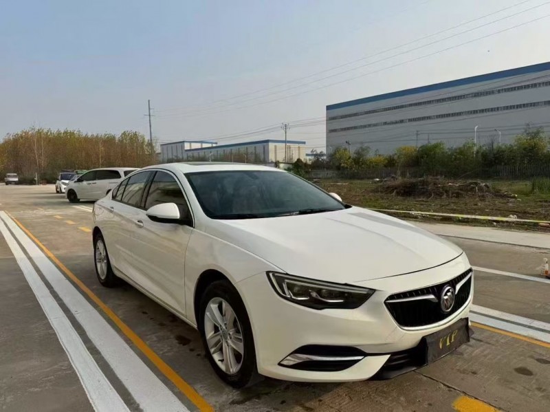 菏泽20年别克君威3