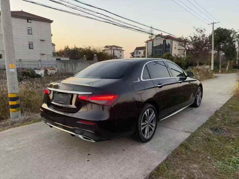 嘉兴21年奔驰E8