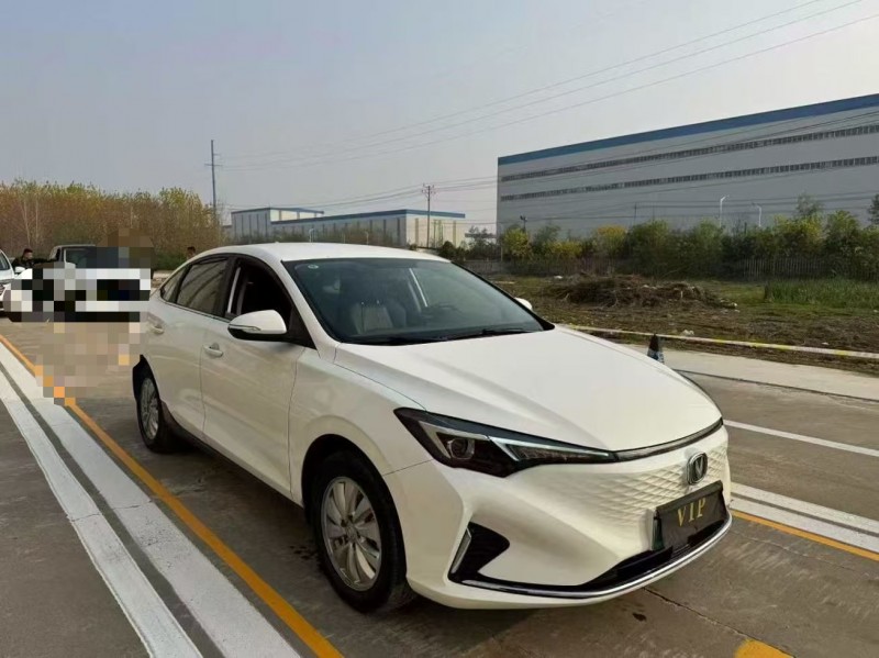 菏泽23年长安汽车逸动3