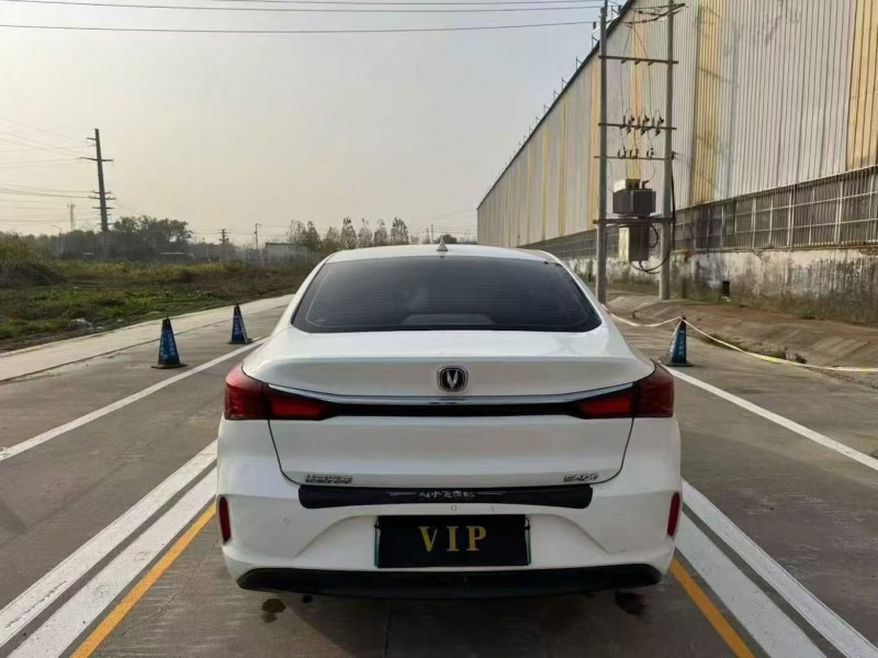 菏泽23年长安汽车逸动9