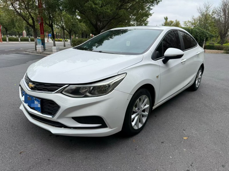 楚雄18年雪佛兰科鲁兹2