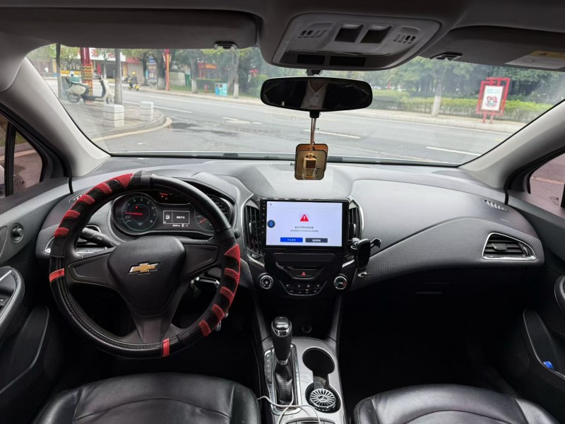 楚雄18年雪佛兰科鲁兹8