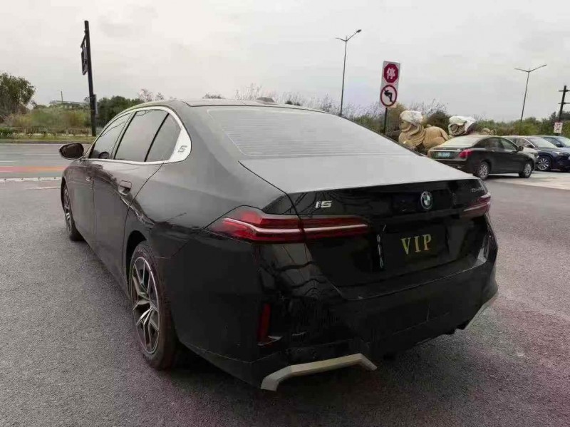 衢州24年宝马i58