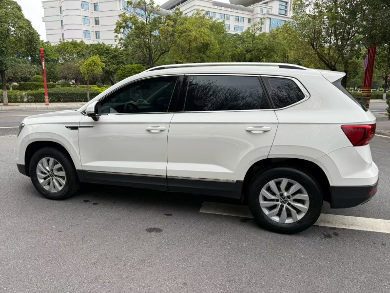 楚雄21年大众途岳7