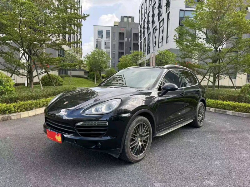 广州13年保时捷卡宴3