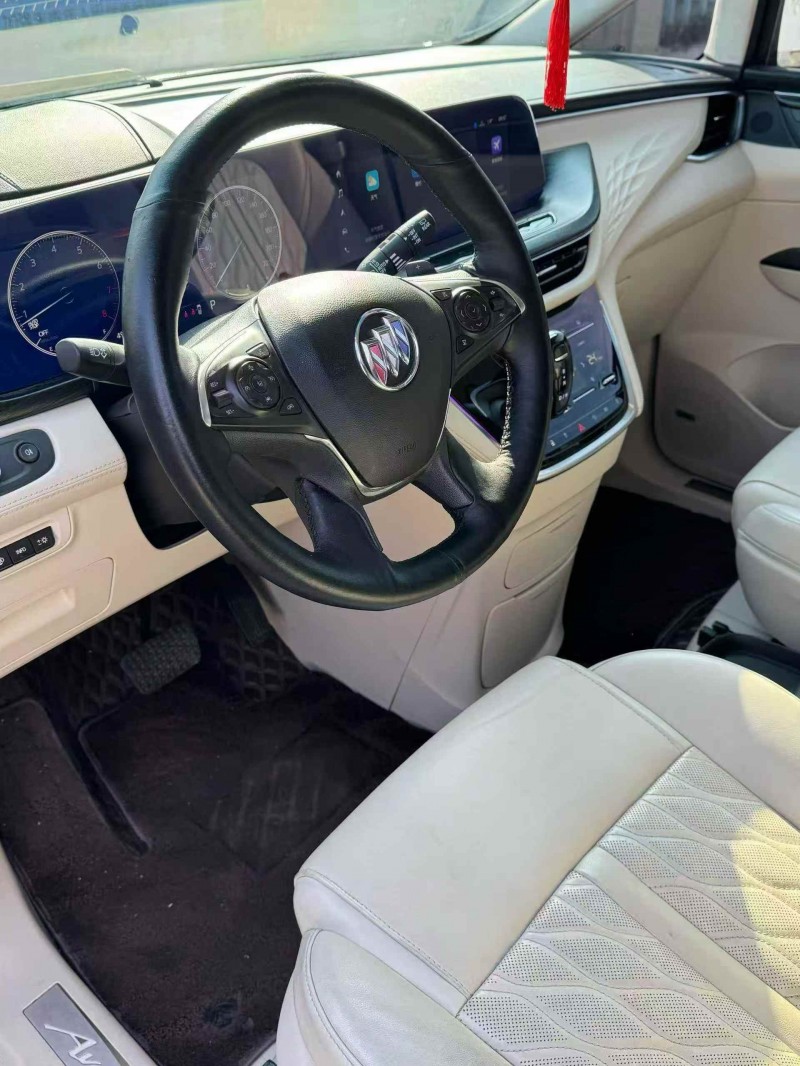 济宁21年别克GL86