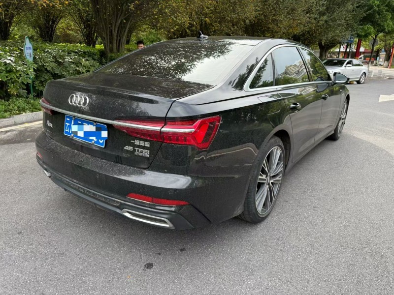 昆明20年奥迪A6L7