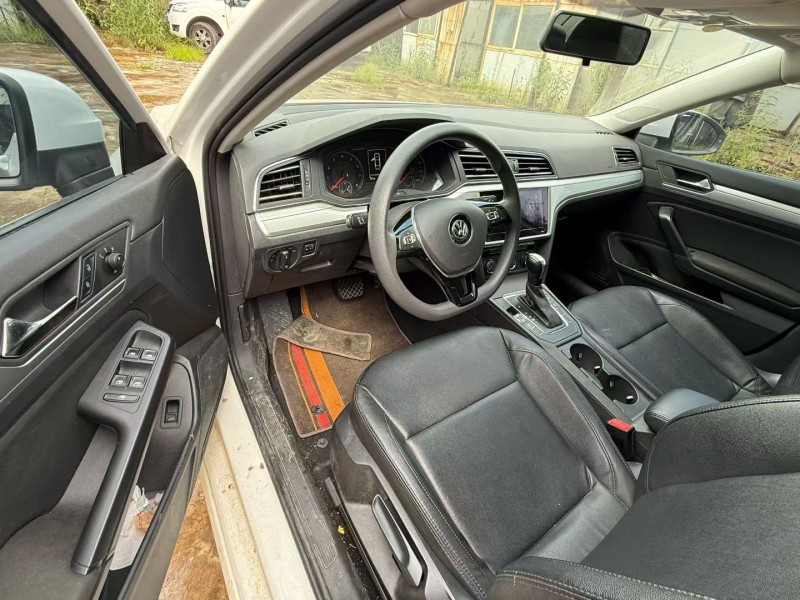 楚雄22年大众凌渡9