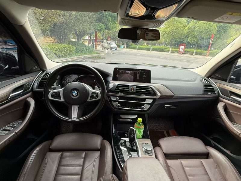 楚雄20年宝马X38