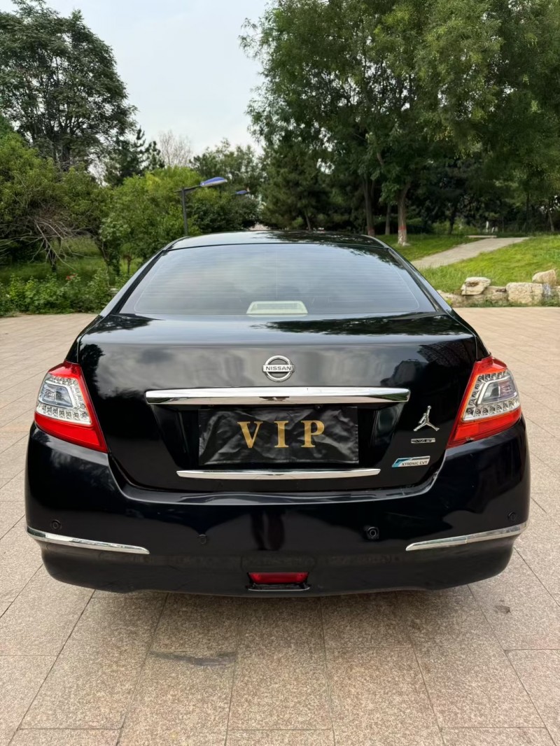 邢台12年日产天籁9