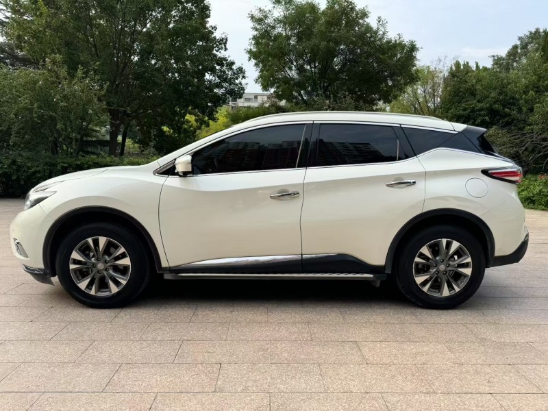 邢台20年日产楼兰4