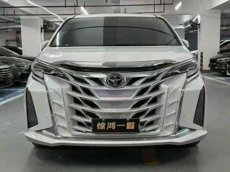 安庆25年丰田塞纳1