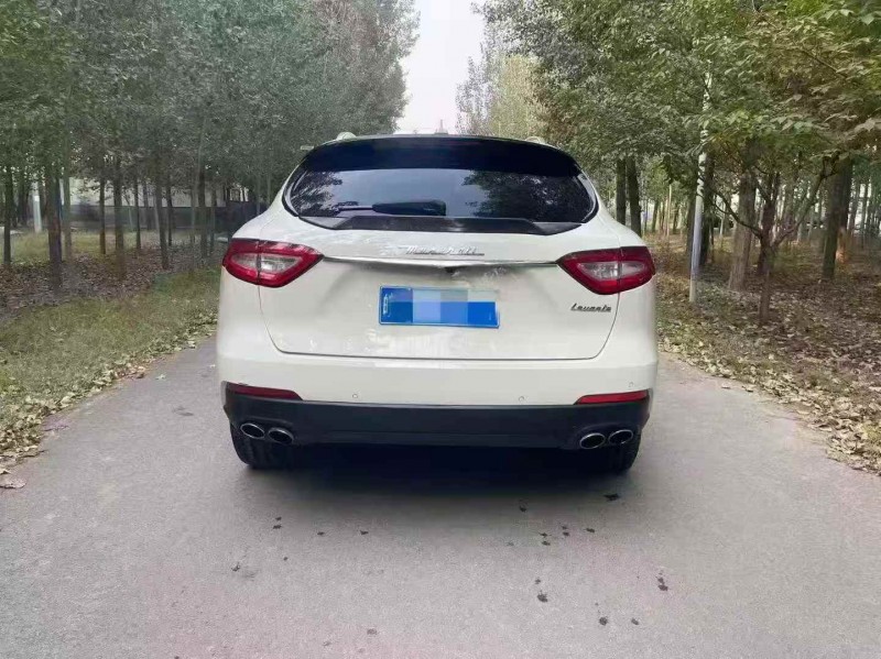 济南16年玛莎拉蒂Levante9