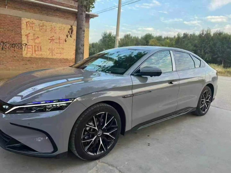 保定25年比亚迪汉3