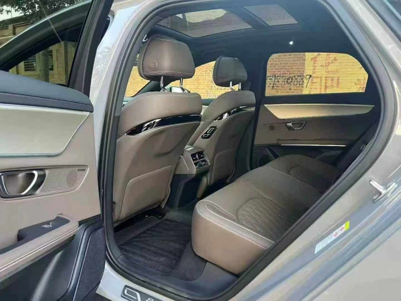 保定25年比亚迪汉5