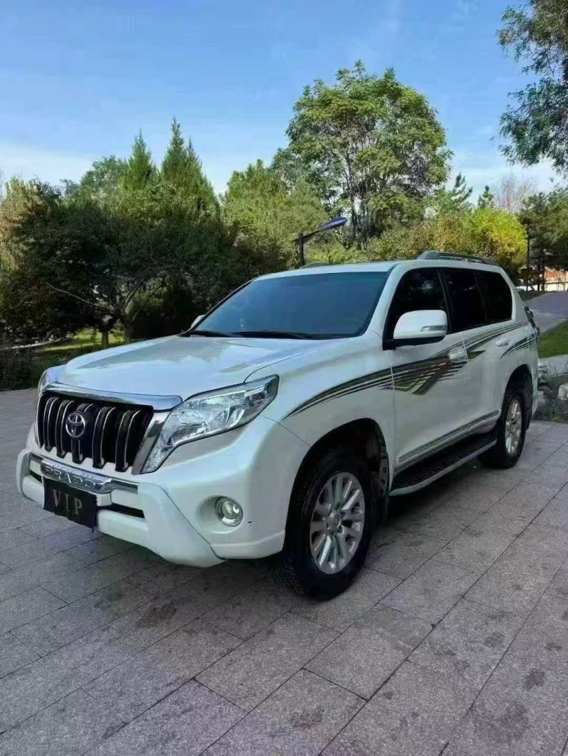 邢台17年丰田普拉多6