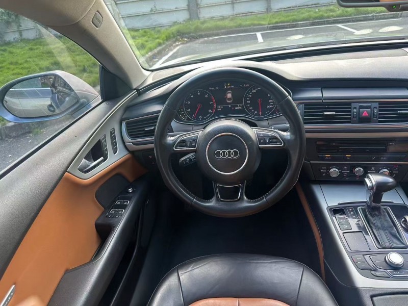 广州15年奥迪A7L9