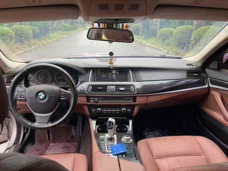 潍坊17年宝马5系4