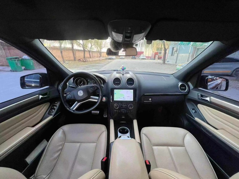 保定11年奔驰ML6