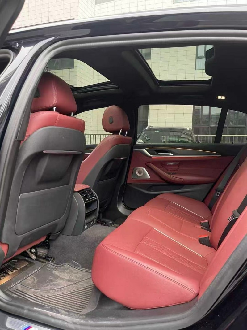 佛山21年宝马5系5