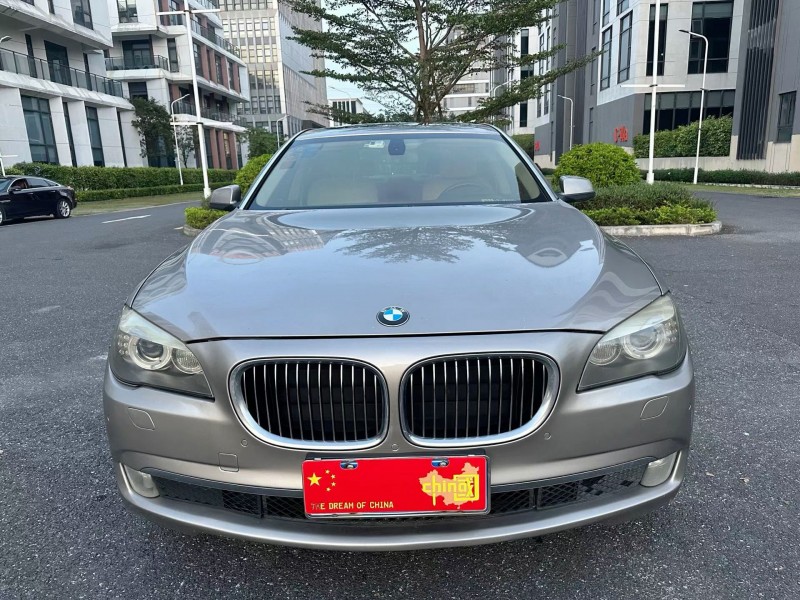 广州11年宝马7系1