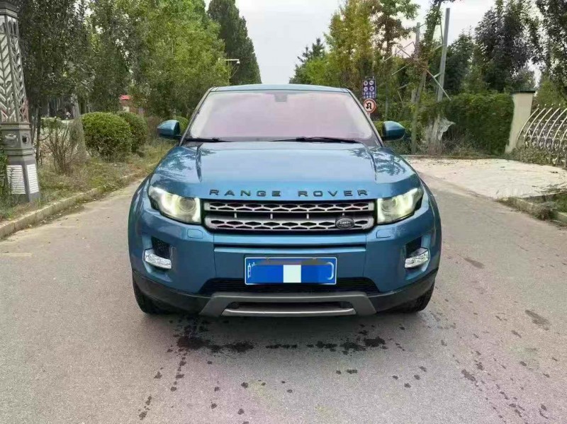 枣庄14年路虎极光1