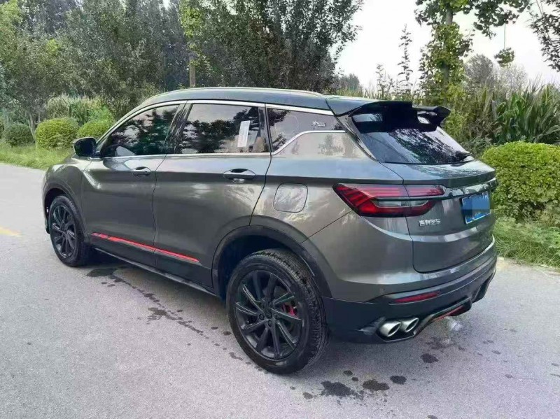 潍坊23年吉利缤越8