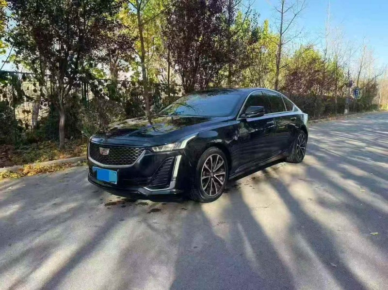 济宁21年凯迪拉克CT53