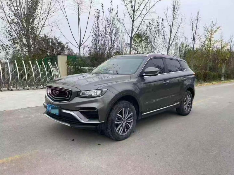 枣庄21年吉利博越3