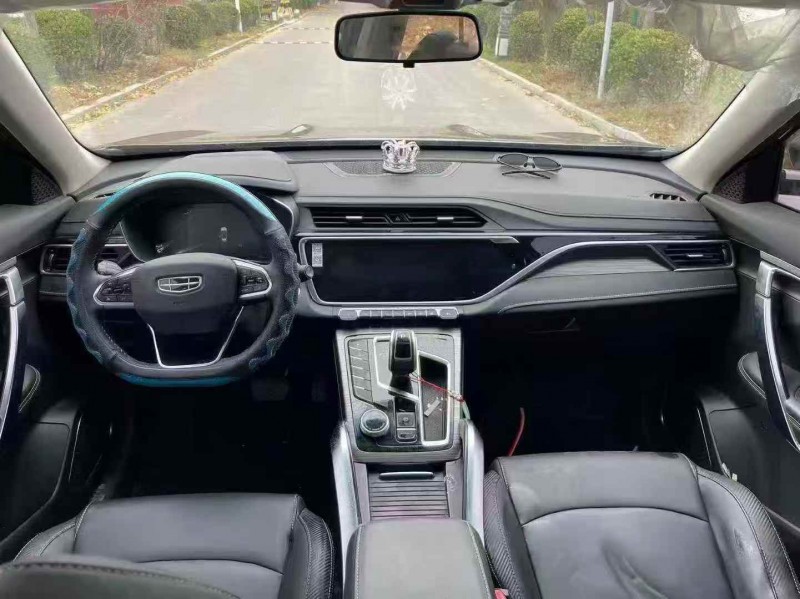 枣庄21年吉利博越6