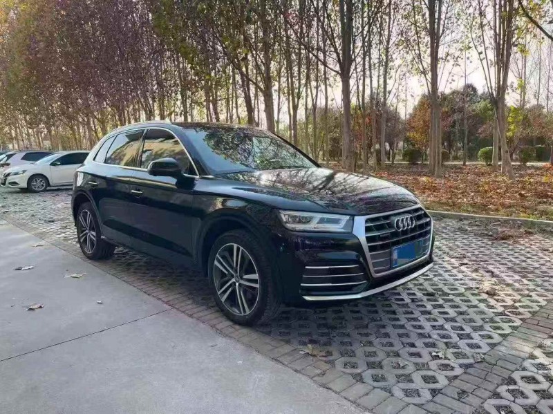 济宁21年奥迪Q52