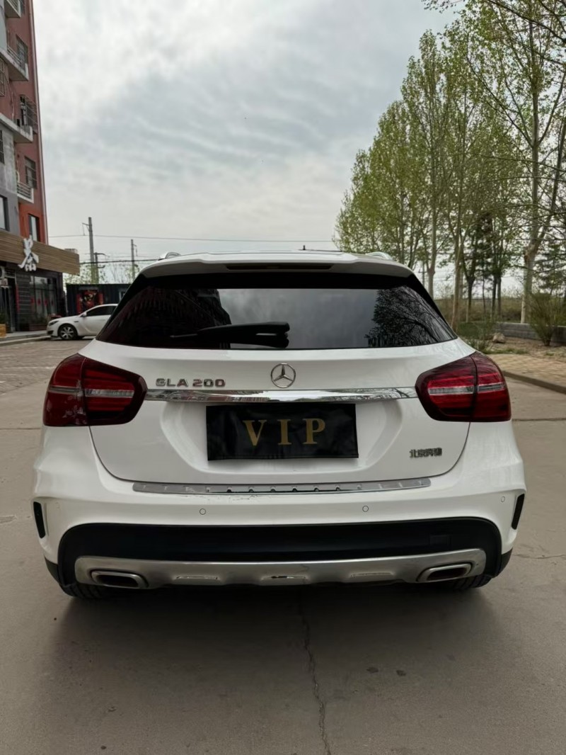 邢台19年奔驰GLA9