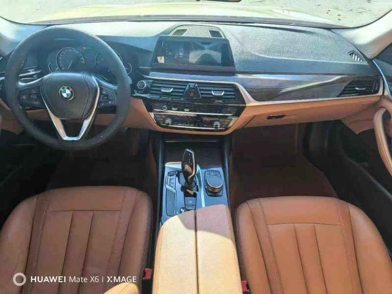 保定18年宝马5系4