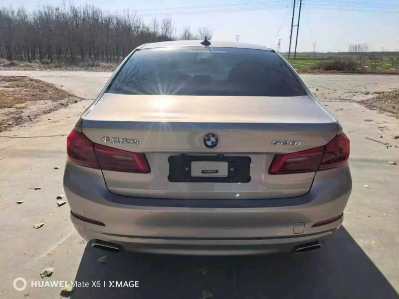 保定18年宝马5系9