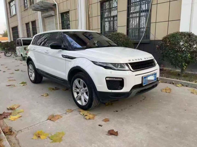 枣庄17年路虎极光2