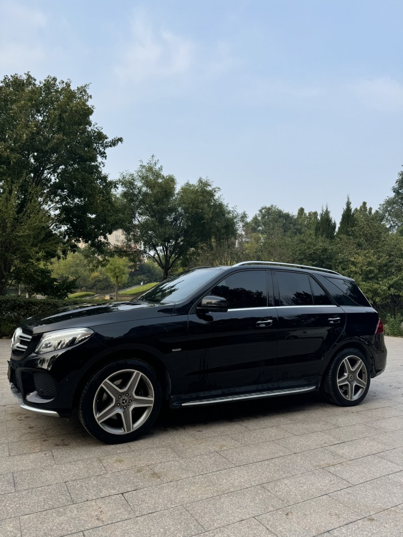 邢台19年奔驰GLE2