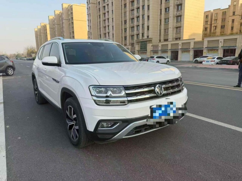 东营19年大众途昂3