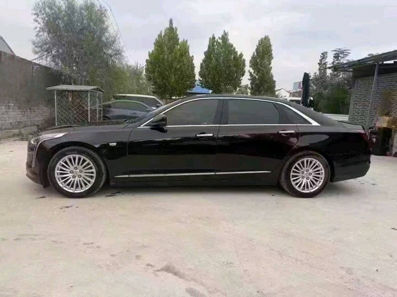 青岛20年凯迪拉克CT65