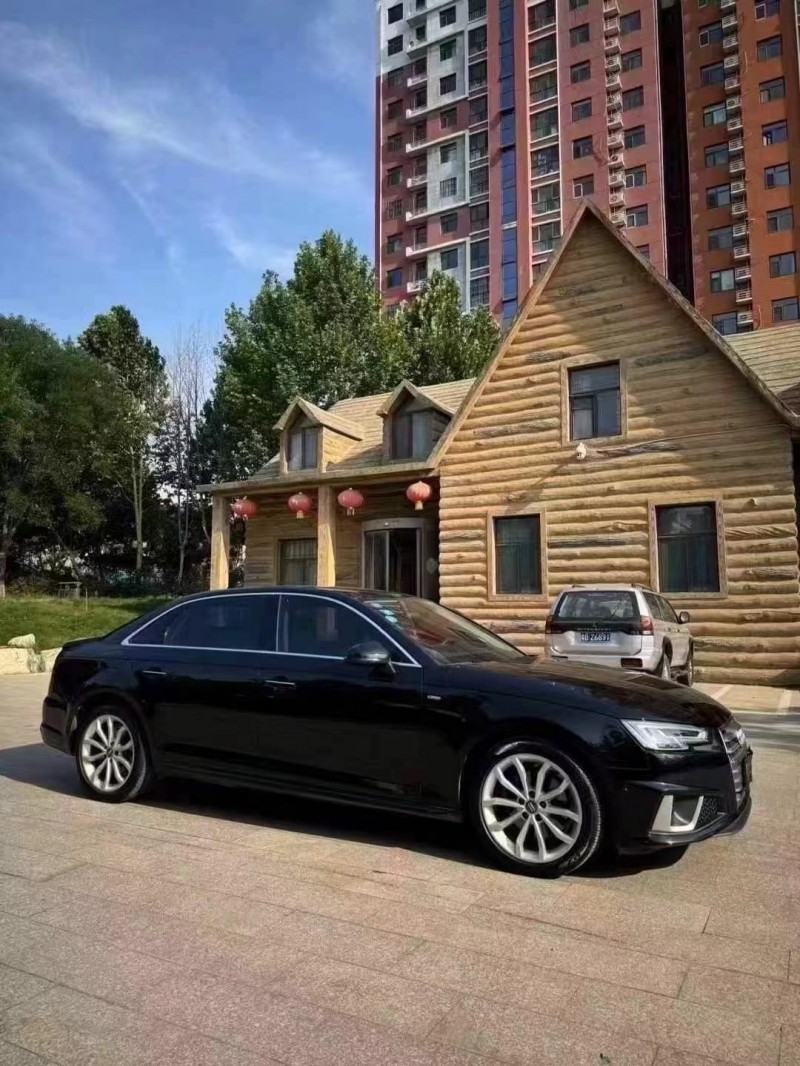 邢台19年奥迪A4L3