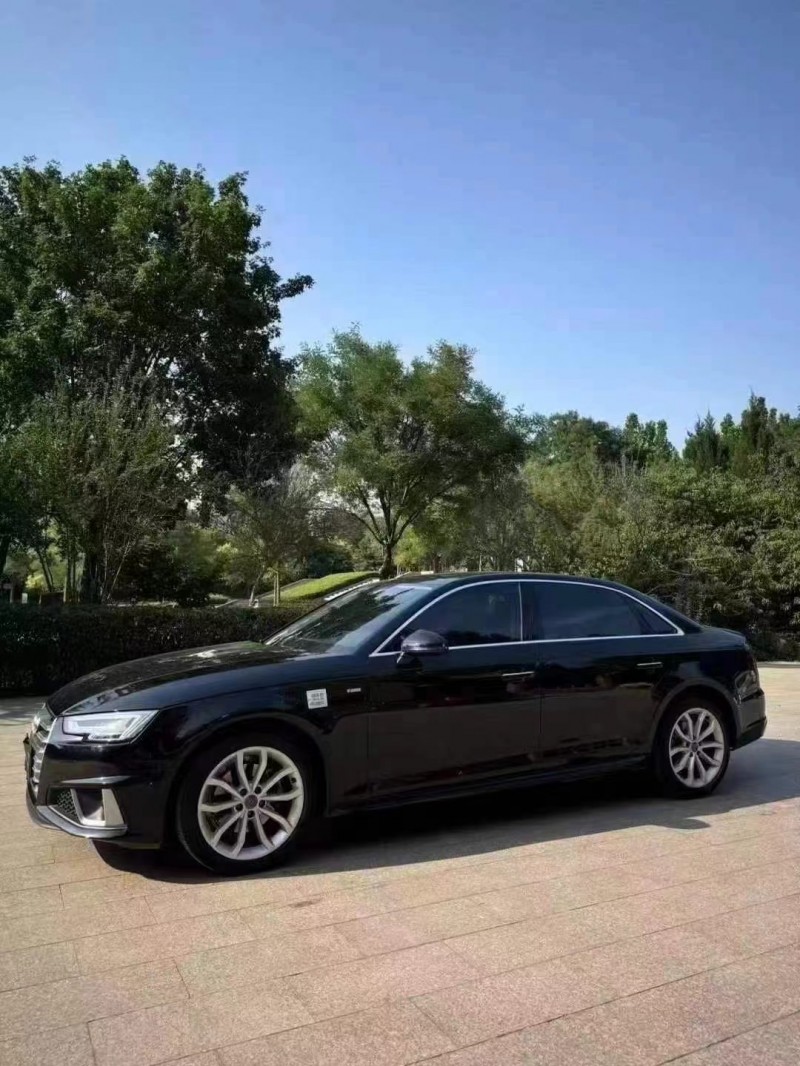 邢台19年奥迪A4L7