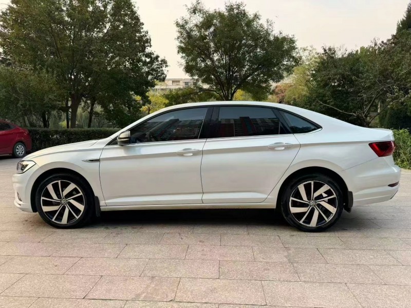 邢台22年大众速腾2