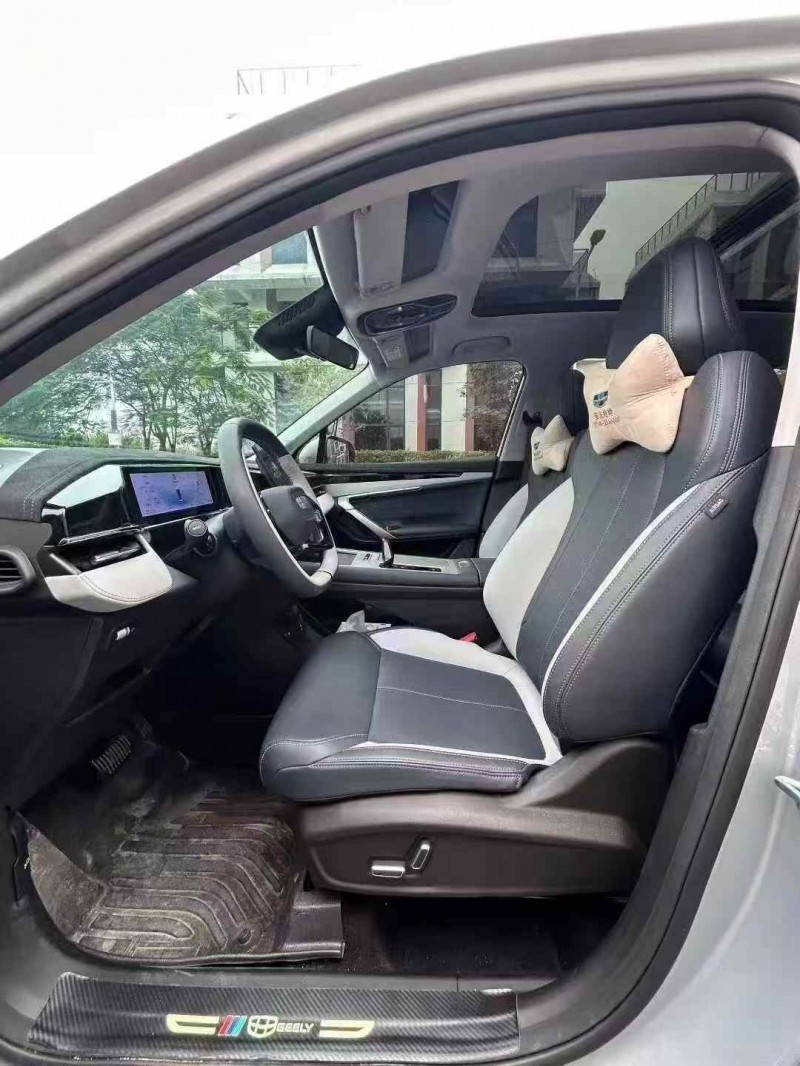 广州24年吉利博越5